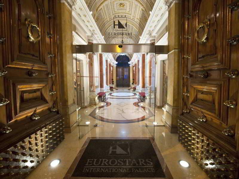 Exe International Palace Hotel